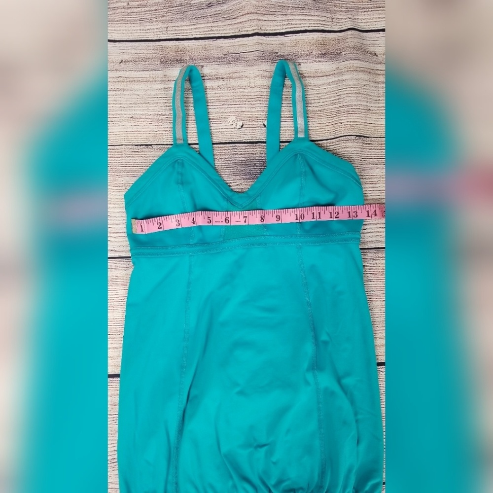 Lululemon - Picture 7 of 7